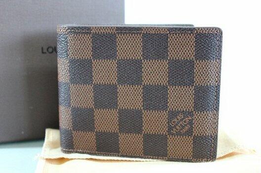 รับซื้อกระเป๋า mcm รับซื้อกระเป๋าแบรนด์ mcm ทุกรุ่น