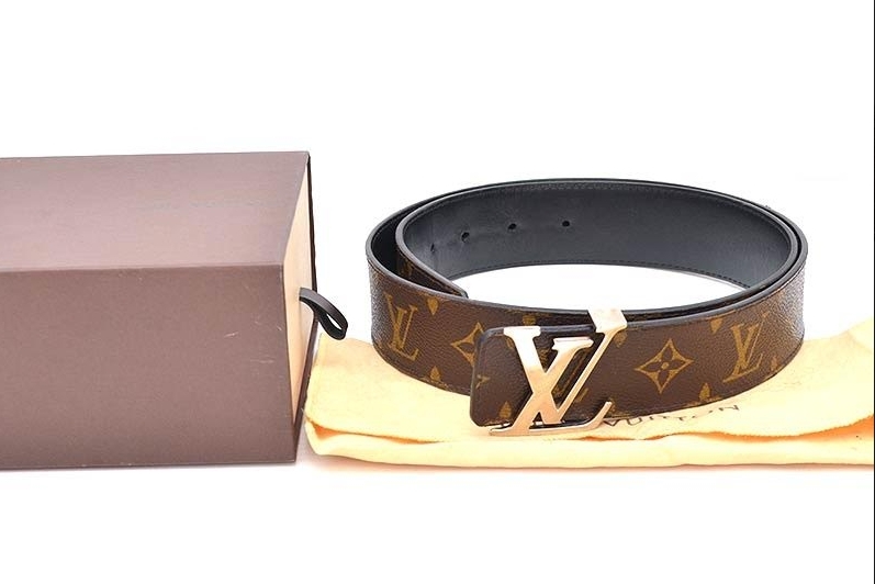 รับซื้อกระเป๋า mcm รับซื้อกระเป๋าแบรนด์ mcm ทุกรุ่น